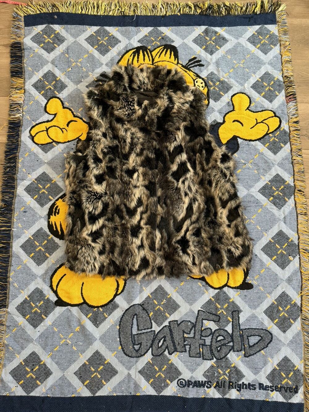Insane Rachel Zoe Faded Faux Fur Vest Pe